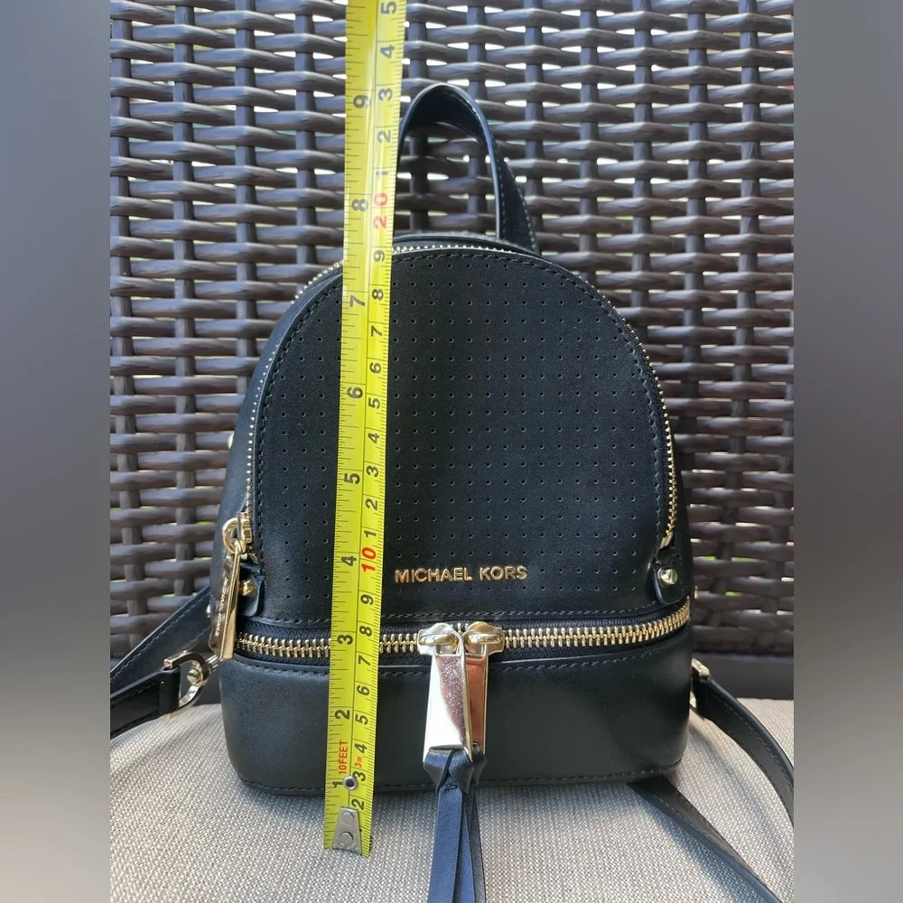EUC Michael Kors Rhea Mini Black Leather Backpack